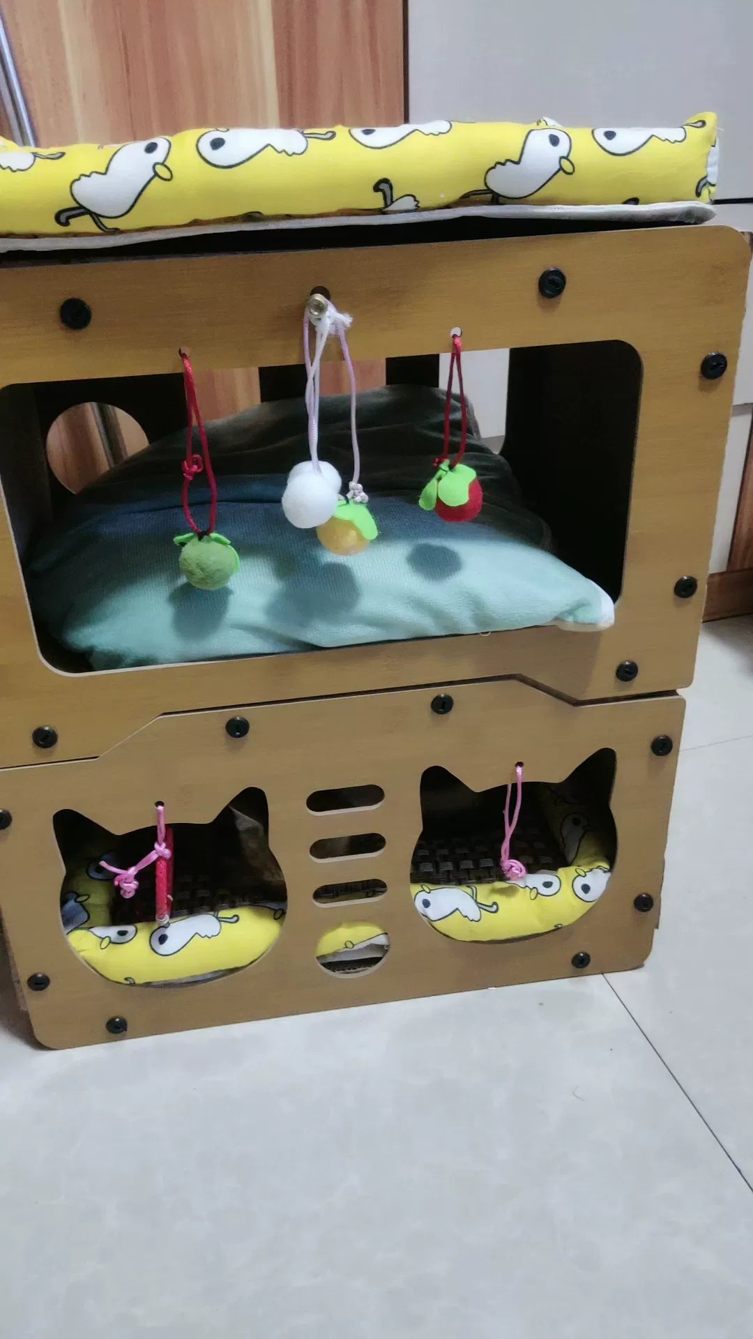  Nest Villa Large Space Cat Cave Bed